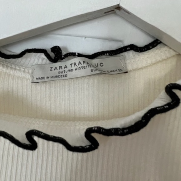 ZARA - Long sleeve, cropped  t-shirt - New without tag - Picture 3 of 6